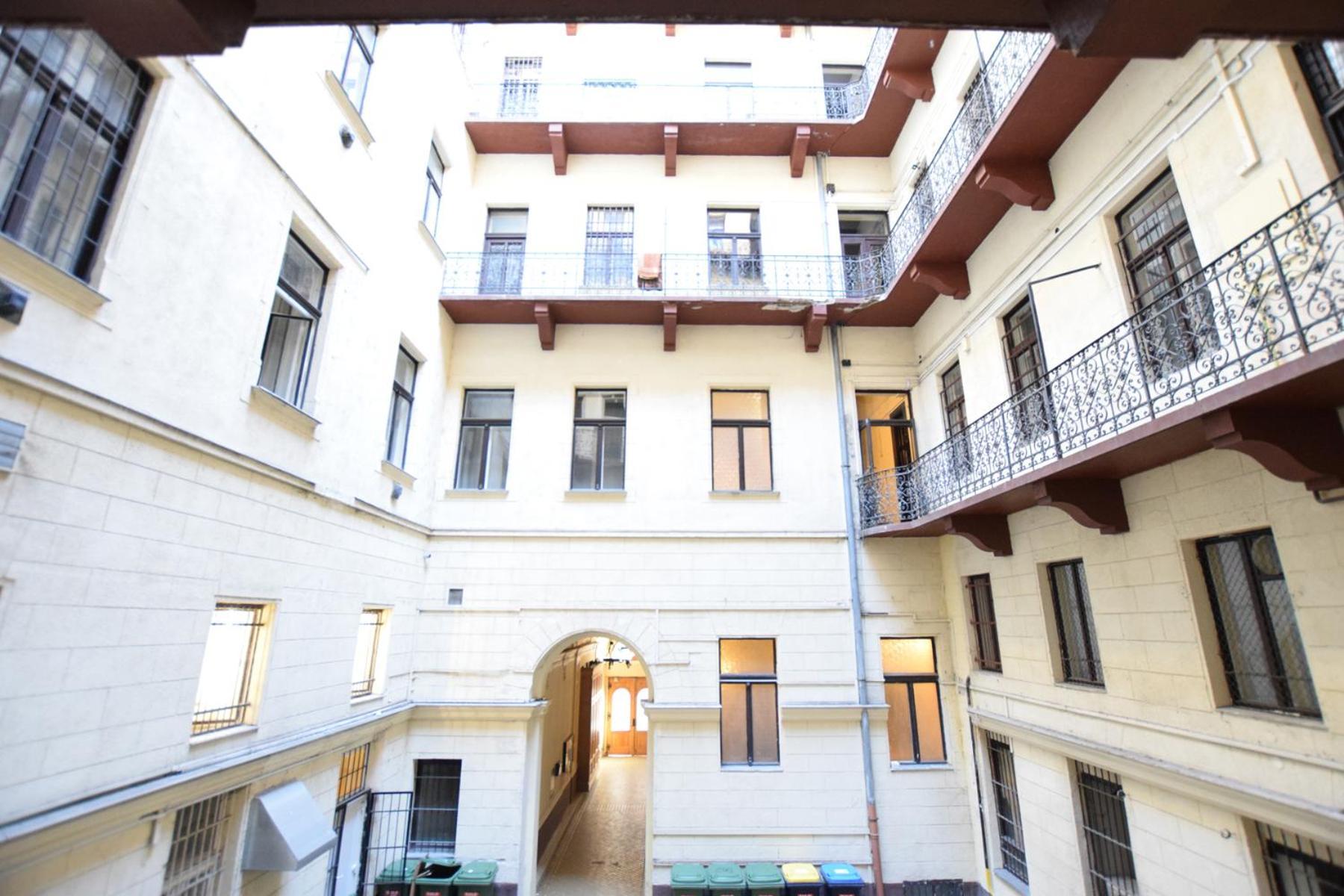 By Hi5- Oktober 6 Street Apartmán Budapešť
